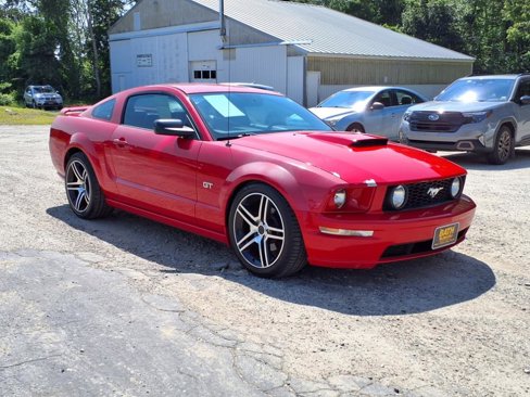 Used 2006 Ford Mustang GT image 3
