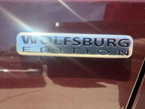 Used 2014 Volkswagen Passat 1.8T Wolfsburg Edition image 4