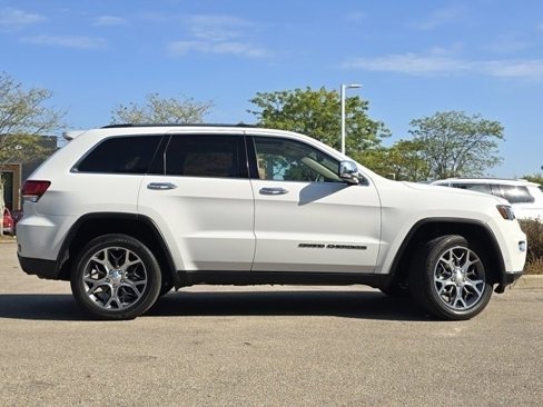 Used 2021 Jeep Grand Cherokee Limited w/ Luxury Group II image 30