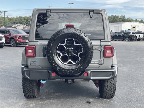 Used 2022 Jeep Wrangler Unlimited Rubicon 4xe w/ Cold Weather Group image 12