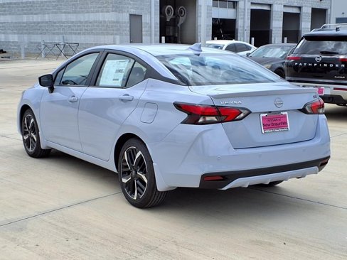 New 2025 Nissan Versa SR w/ Trunk Package image 4