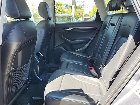 Used 2013 Audi Q5 3.0T Premium Plus w/ Audi MMI Navigation Plus Pkg image 27