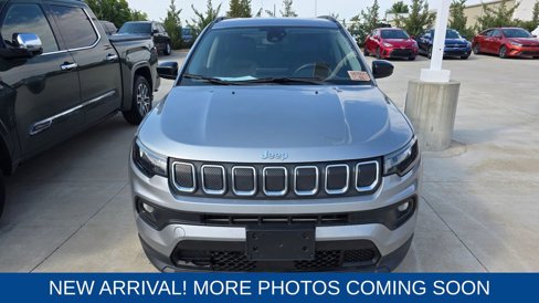 Used 2022 Jeep Compass Latitude image 5