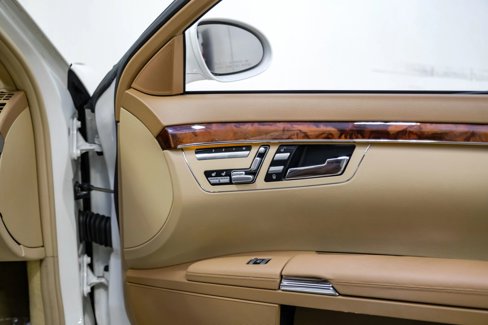 Used 2008 Mercedes-Benz S 550 image 37