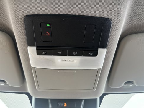 Used 2021 Nissan Rogue SV image 30