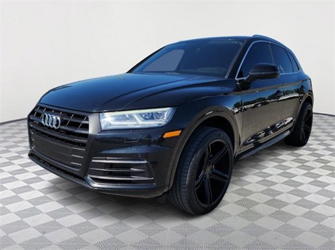 Used 2018 Audi Q5 2.0T Premium Plus w/ Premium Plus Package image 3