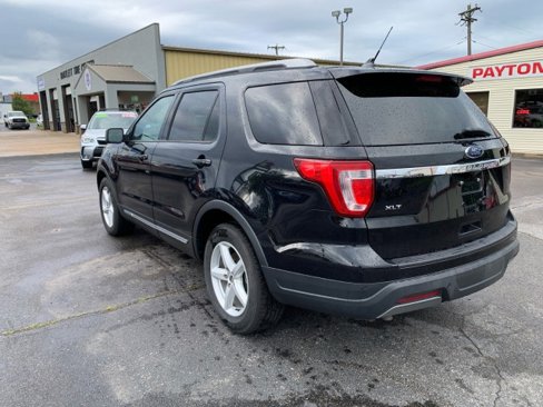 Used 2019 Ford Explorer XLT w/ Equipment Group 201A image 2