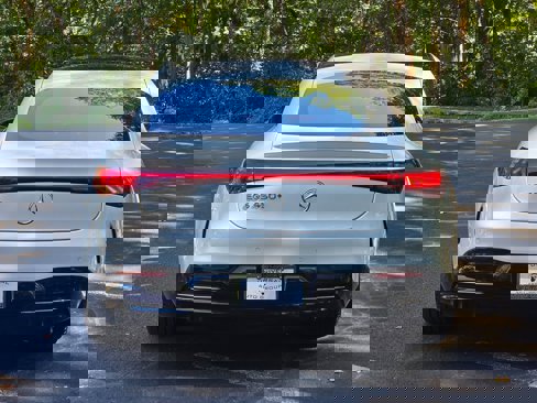Used 2023 Mercedes-Benz EQS 450+ Sedan image 5