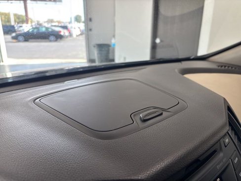 Used 2015 Hyundai Santa Fe GLS image 40