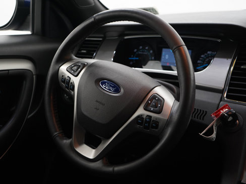 Used 2015 Ford Taurus SEL image 13