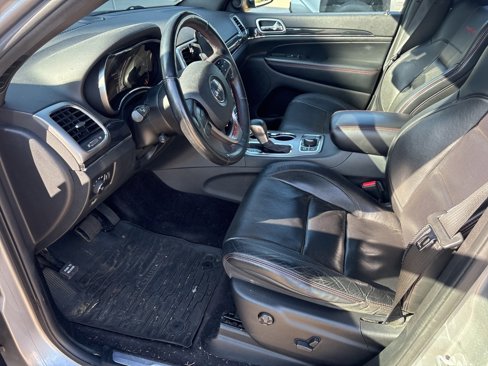 Used 2017 Jeep Grand Cherokee Trailhawk w/ Trailhawk Luxury Group image 12