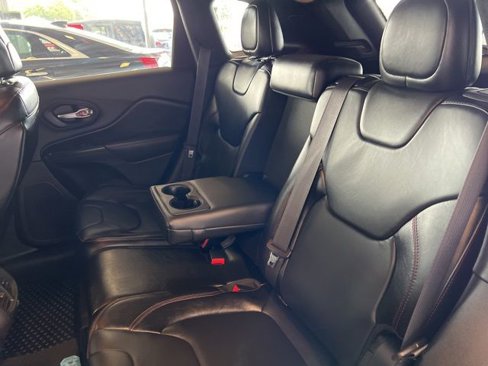 Used 2014 Jeep Cherokee Trailhawk w/ Comfort/Convenience Group image 22