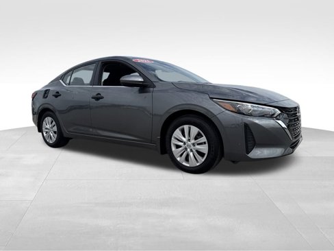 New 2025 Nissan Sentra S image 7