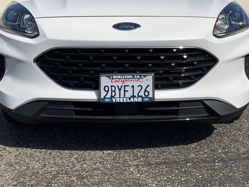 Certified 2022 Ford Escape SE w/ SE Sport Appearance Package image 19