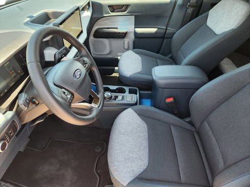 New 2025 Ford Maverick XLT image 10