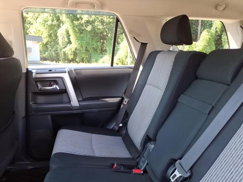 Used 2022 Toyota 4Runner SR5 image 34