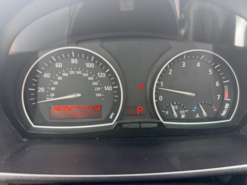 Used 2006 BMW X3 3.0i image 3