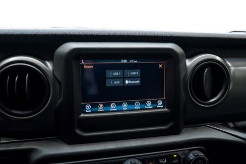 Used 2023 Jeep Wrangler Sport image 54