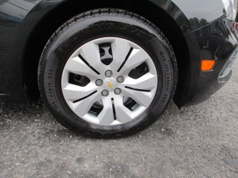 Used 2016 Chevrolet Cruze LS image 11