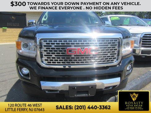 Used 2017 GMC Canyon Denali image 11