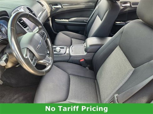 Used 2020 Chrysler 300 Touring w/ Sport Appearance Package image 11