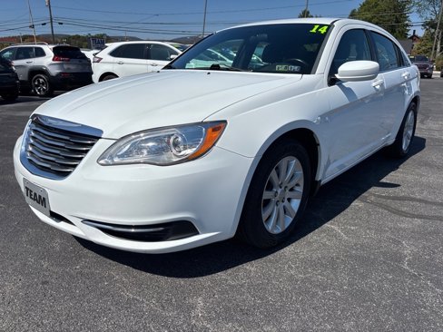 Used 2014 Chrysler 200 Touring w/ Cold Weather Group image 3