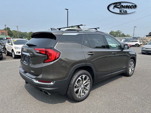 Used 2020 GMC Terrain SLT w/ Preferred Package image 5