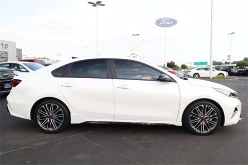 Used 2022 Kia Forte GT w/ GT Technology Package image 5