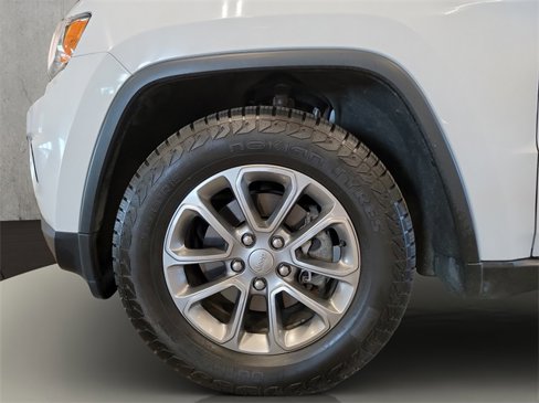 Used 2015 Jeep Grand Cherokee Limited image 22
