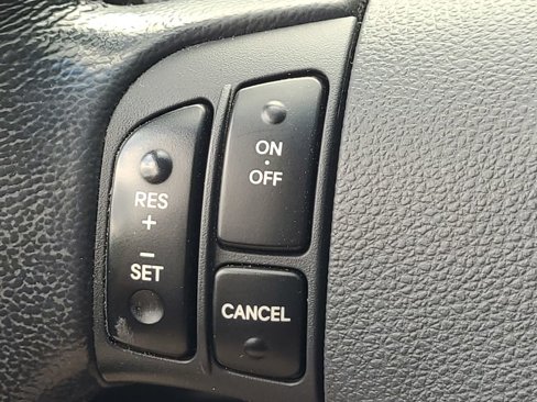 Used 2009 Hyundai Accent SE w/ Premium Equipment Pkg 4 image 23