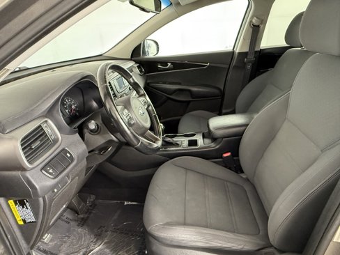 Used 2016 Kia Sorento LX w/ LX Convenience Package image 15