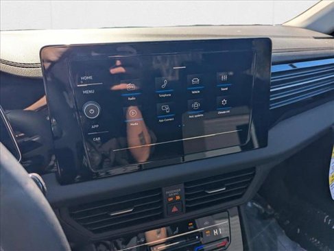 New 2025 Volkswagen Jetta S image 14