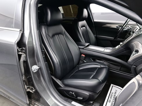 Used 2019 Lincoln MKZ Premiere image 14