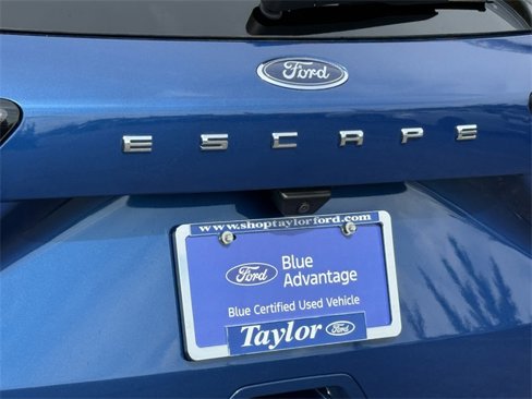 Certified 2022 Ford Escape SEL image 29