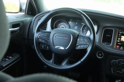 Used 2023 Dodge Charger SXT image 10