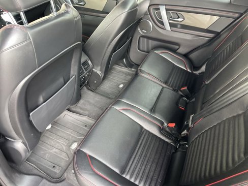 Used 2020 Land Rover Discovery Sport SE R-Dynamic image 26