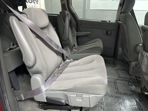 Used 2007 Dodge Grand Caravan SE image 26