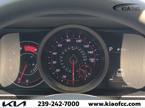 Used 2023 Hyundai Elantra SEL image 23