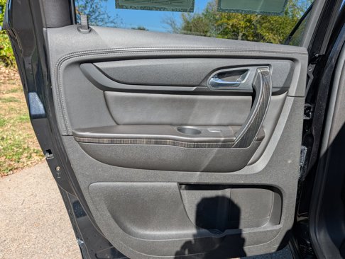 Used 2016 GMC Acadia SLT w/ Open Road Package image 32