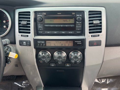 Used 2008 Toyota 4Runner SR5 image 22