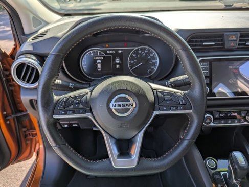 Used 2021 Nissan Versa SR w/ Convenience Package image 13