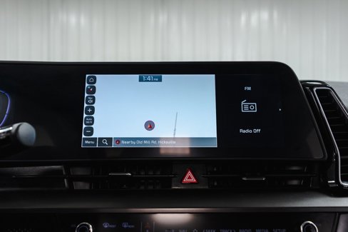 Used 2024 Kia Sportage EX image 16