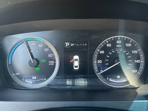 Used 2016 Hyundai Sonata Limited w/ Option Group 02 image 21