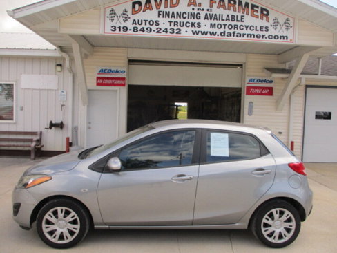 Used 2014 MAZDA MAZDA2 Sport image 12