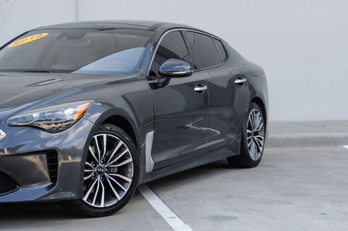 Used 2019 Kia Stinger Premium image 12