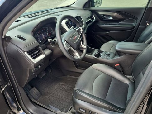 Used 2024 GMC Terrain SLT w/ Infotainment Package II image 13