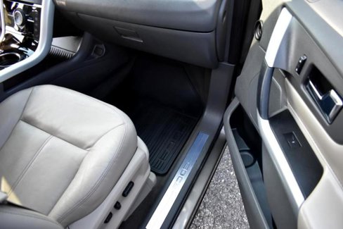 Used 2013 Ford Edge Limited w/ Vision Pkg image 12