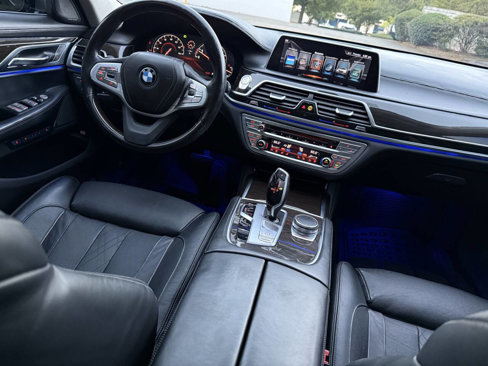 Used 2016 BMW 750i xDrive image 47