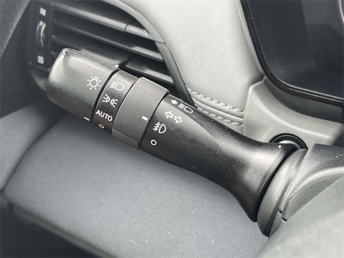 Used 2022 Subaru Outback Premium image 21