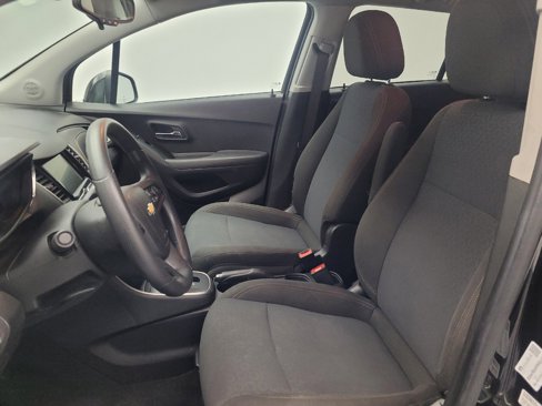Used 2020 Chevrolet Trax LS w/ Tint and Cruise Package image 17